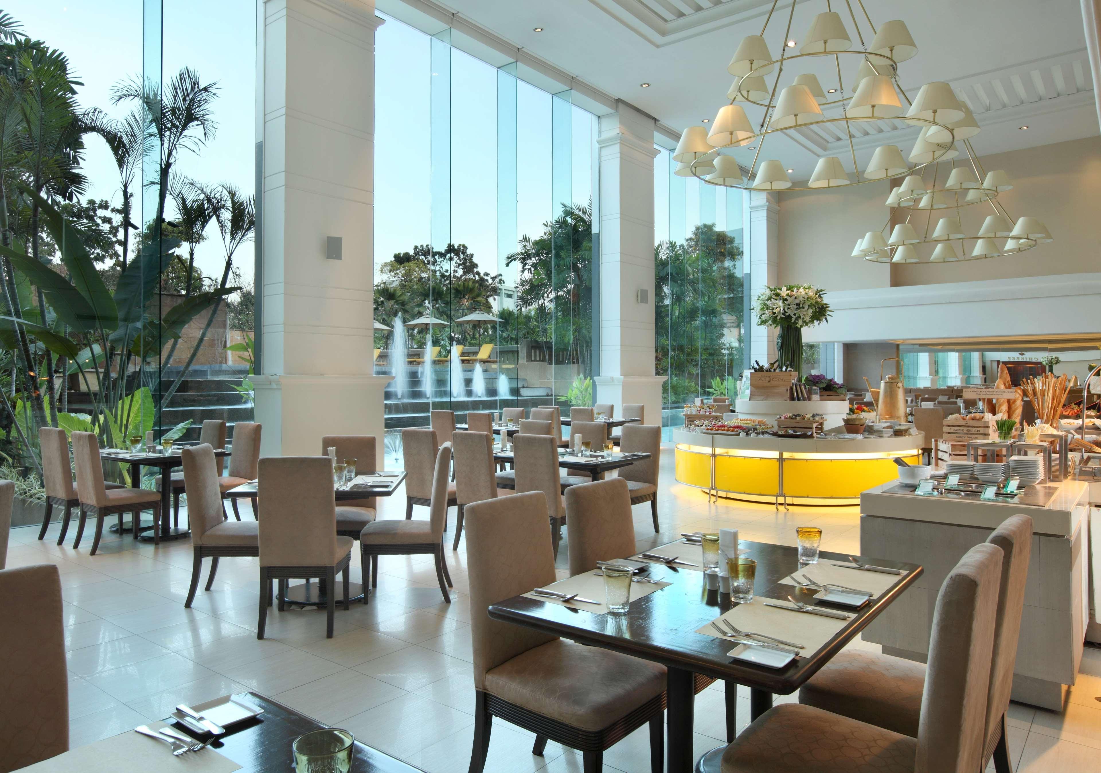 Dusit Princess Srinakarin Μπανγκόκ Εστιατόριο φωτογραφία
